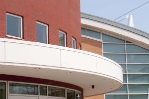 UofC_Campus008.jpg