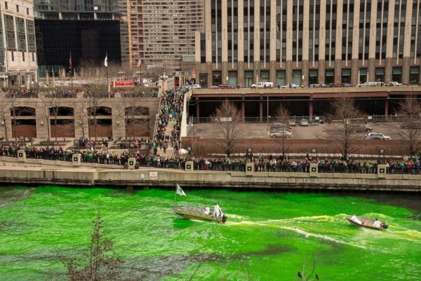 Greening-Chicago-River_031