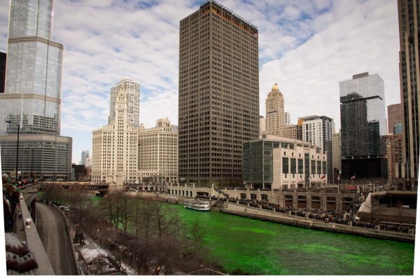 Greening-Chicago-River_048