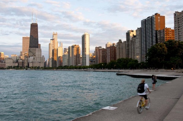 Chicago skyline from North Avenue Beach