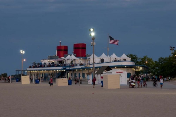 Beach house at North Avenue Beach