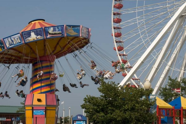 Wave Swinger and Ferris Wheel at Navy Pier
