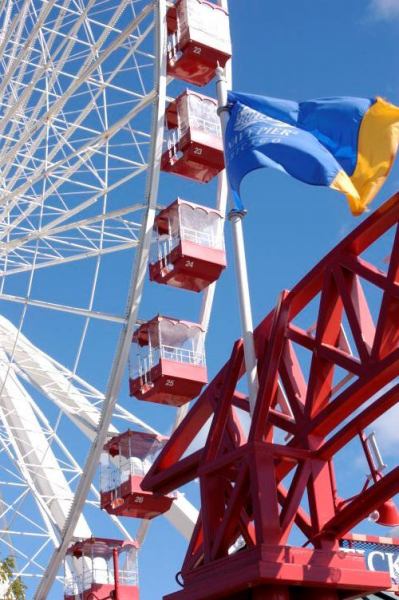 150 ft high Ferris Wheel at Navy Pier