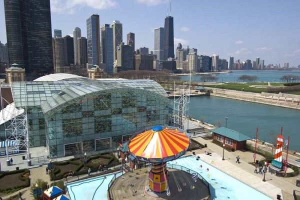 Chicago skyline and Navy Pier