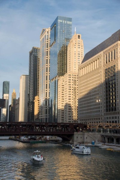 ChicagoRiver_Skyline053