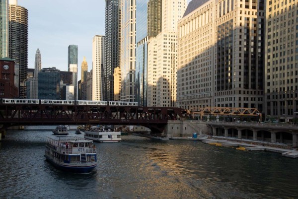 ChicagoRiver_Skyline059