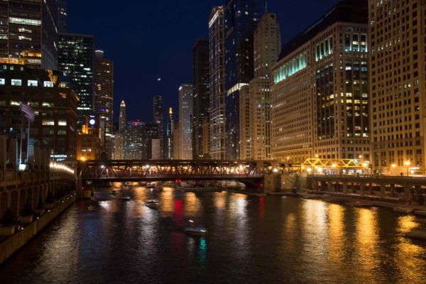 ChicagoRiver_Skyline069