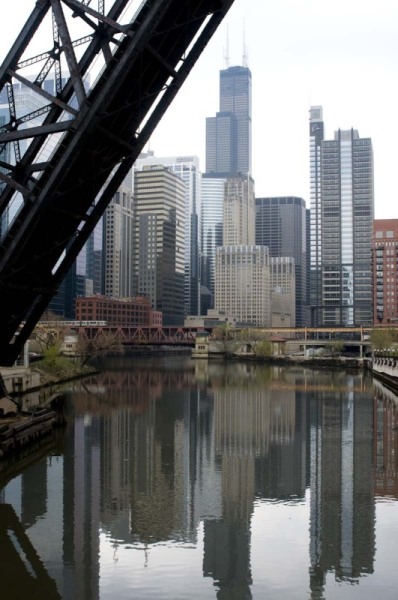 Chicago Skyline and river