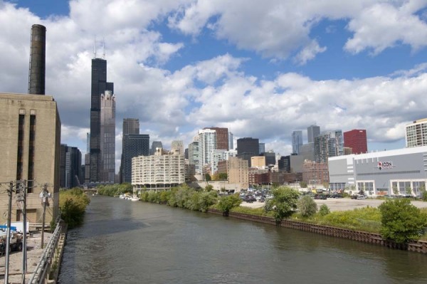 Chicago Skyline from Roosevelt Road with river