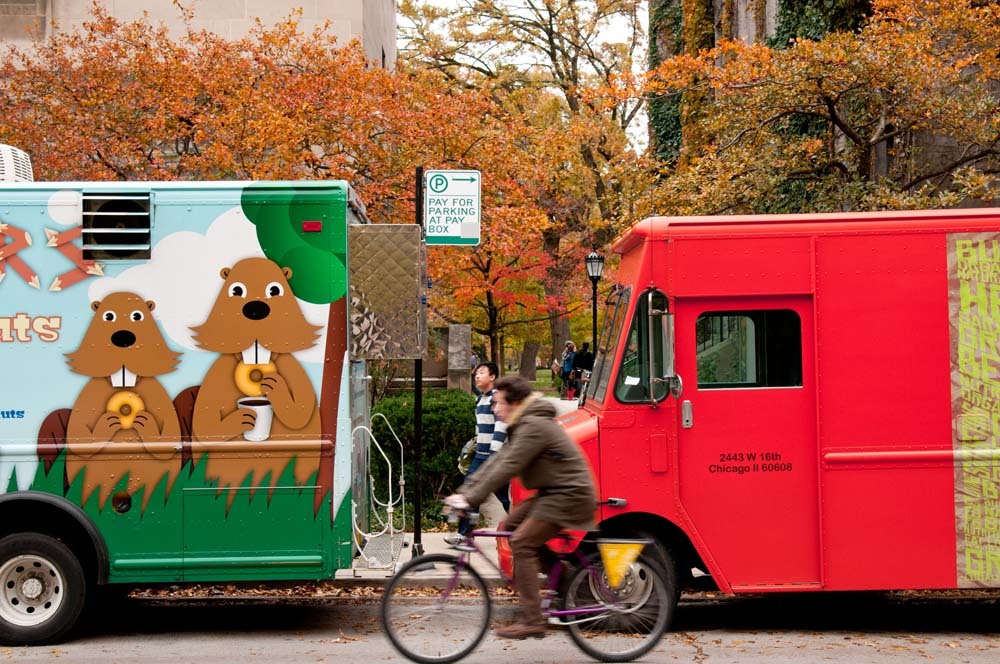 University of Chicago, autumn. food truck