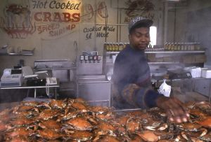Man selling crabs in Washington DC , Chicago portrait photographer